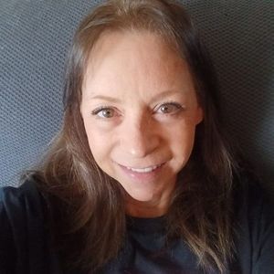 Meet your Posher, Shelly